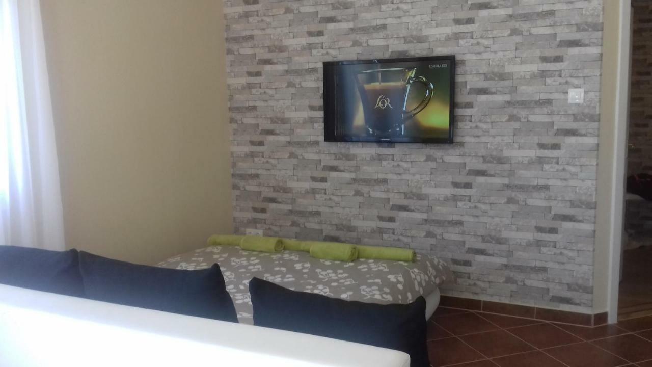 Benelise Apartman Хевиз Экстерьер фото